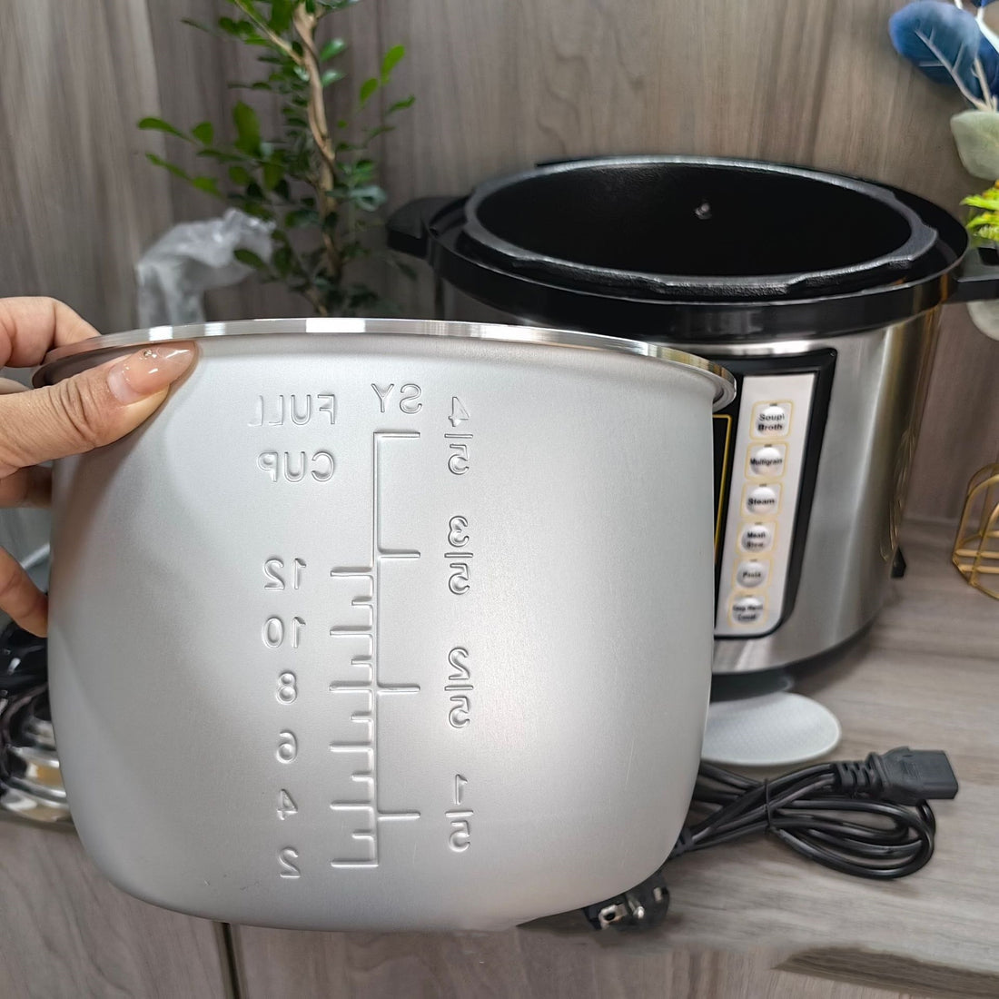 Multi-functional Large Capacity Rice Cooker