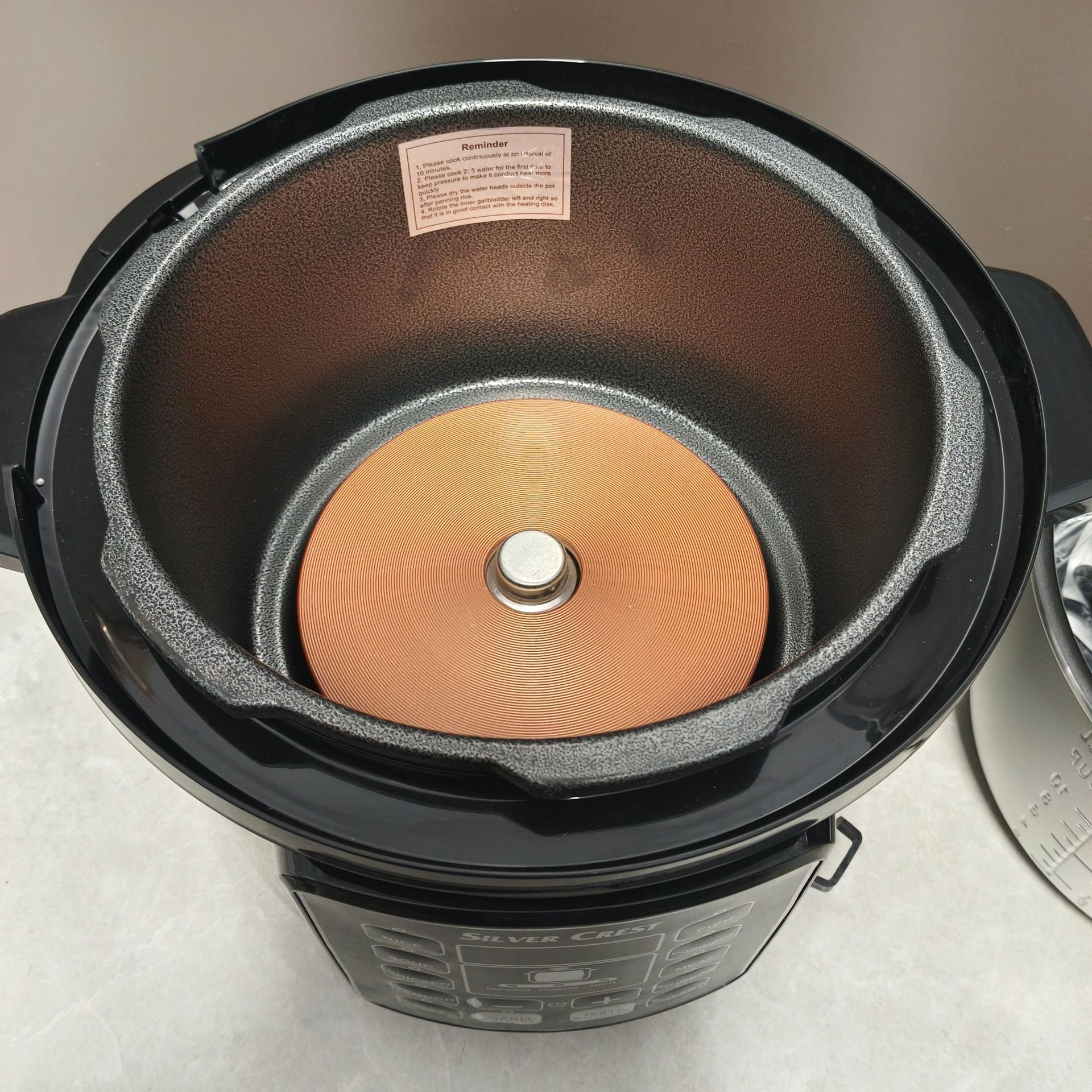 English Large Capacity Pressure Cooker