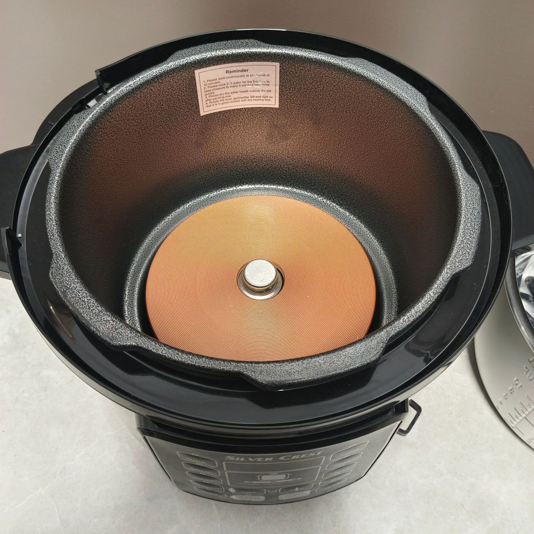 English Large Capacity Pressure Cooker